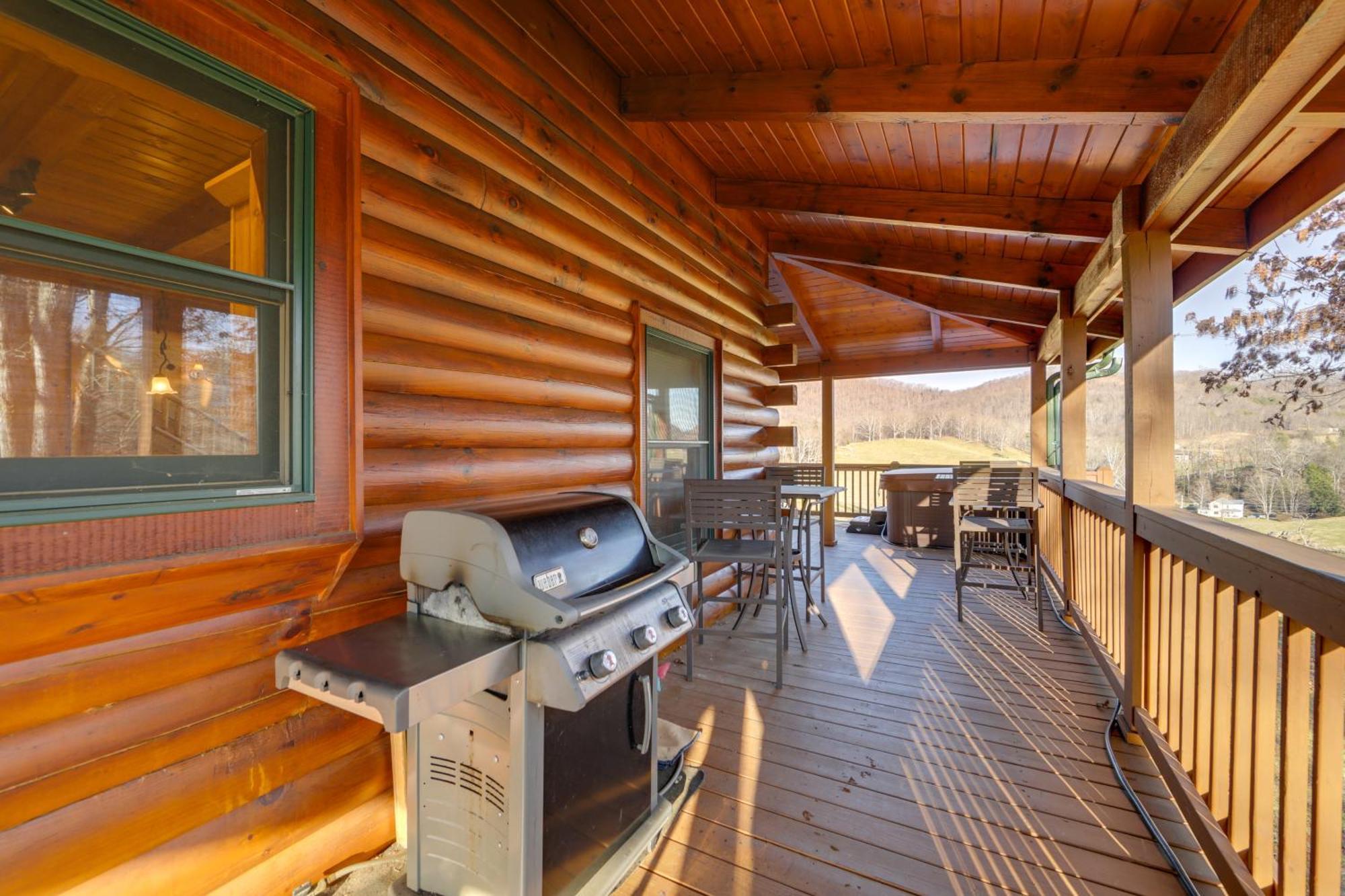 Whits End Smoky Mtn Home With Hot Tub, Views Waynesville Exterior foto